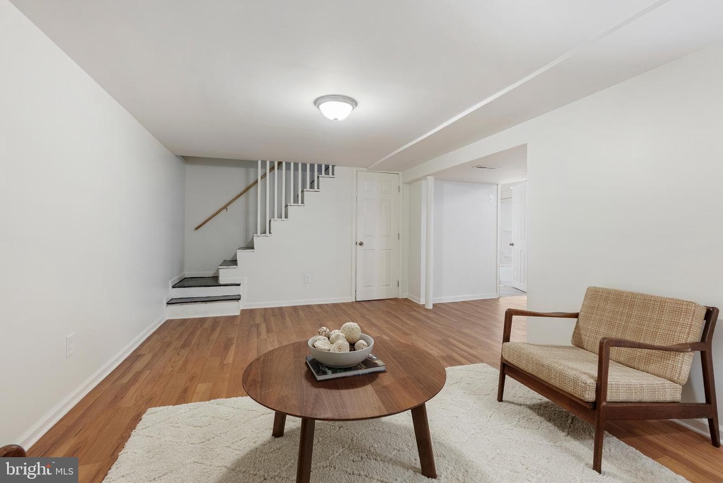 8504 James Avenue photo 27
