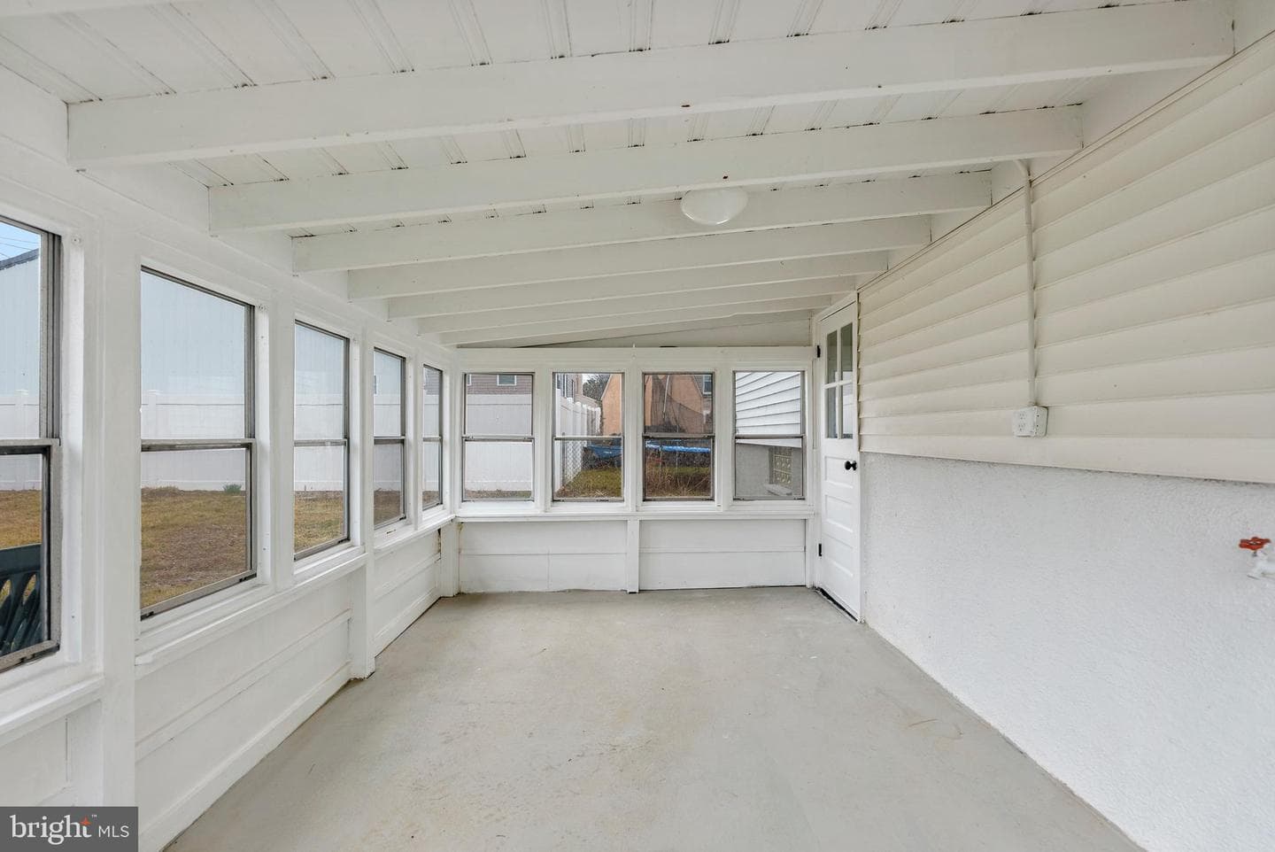 8504 James Avenue photo 36