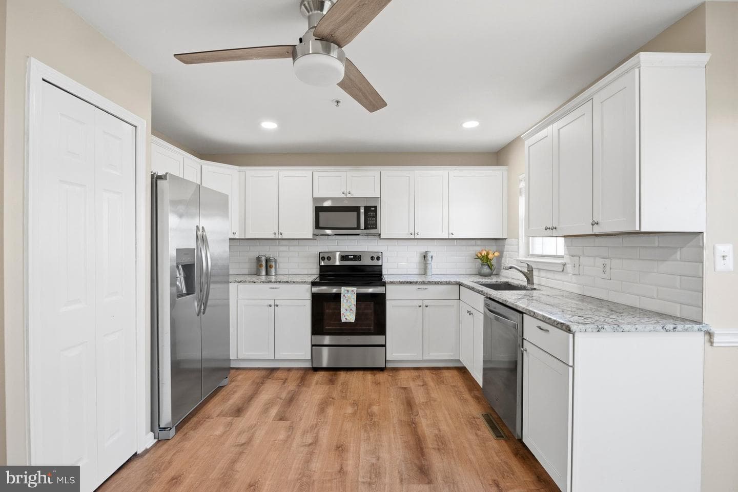 4705 Wainwright Circle photo 8
