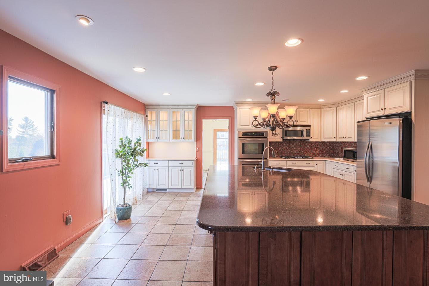 14005 Foxland Road photo 18