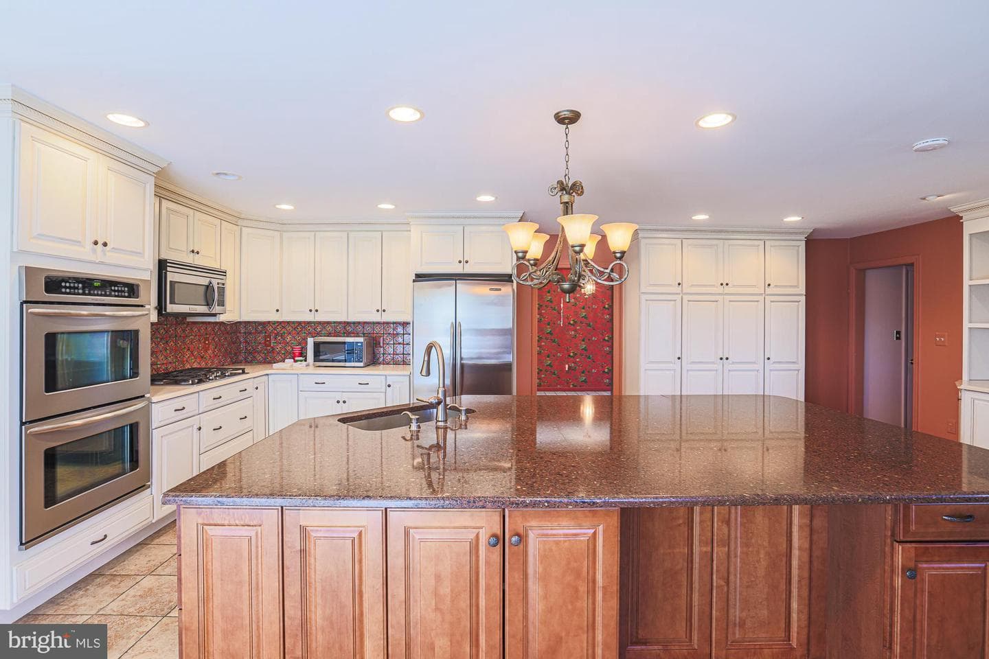 14005 Foxland Road photo 22