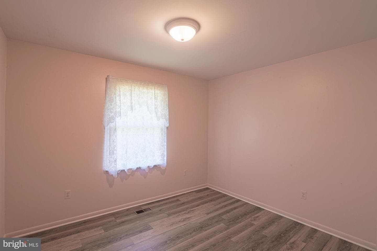 14005 Foxland Road photo 45
