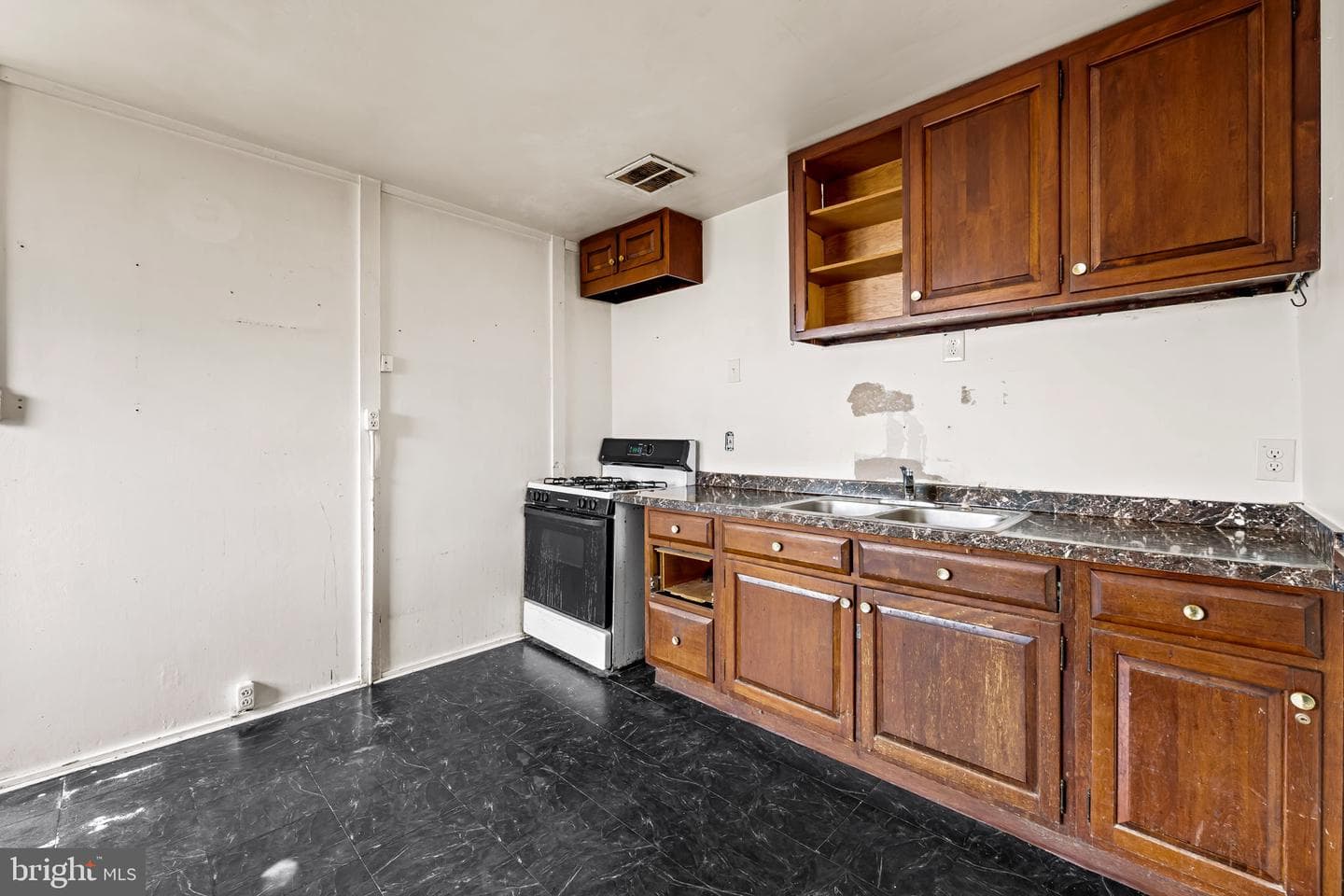 1318 Wilson Point Road photo 12