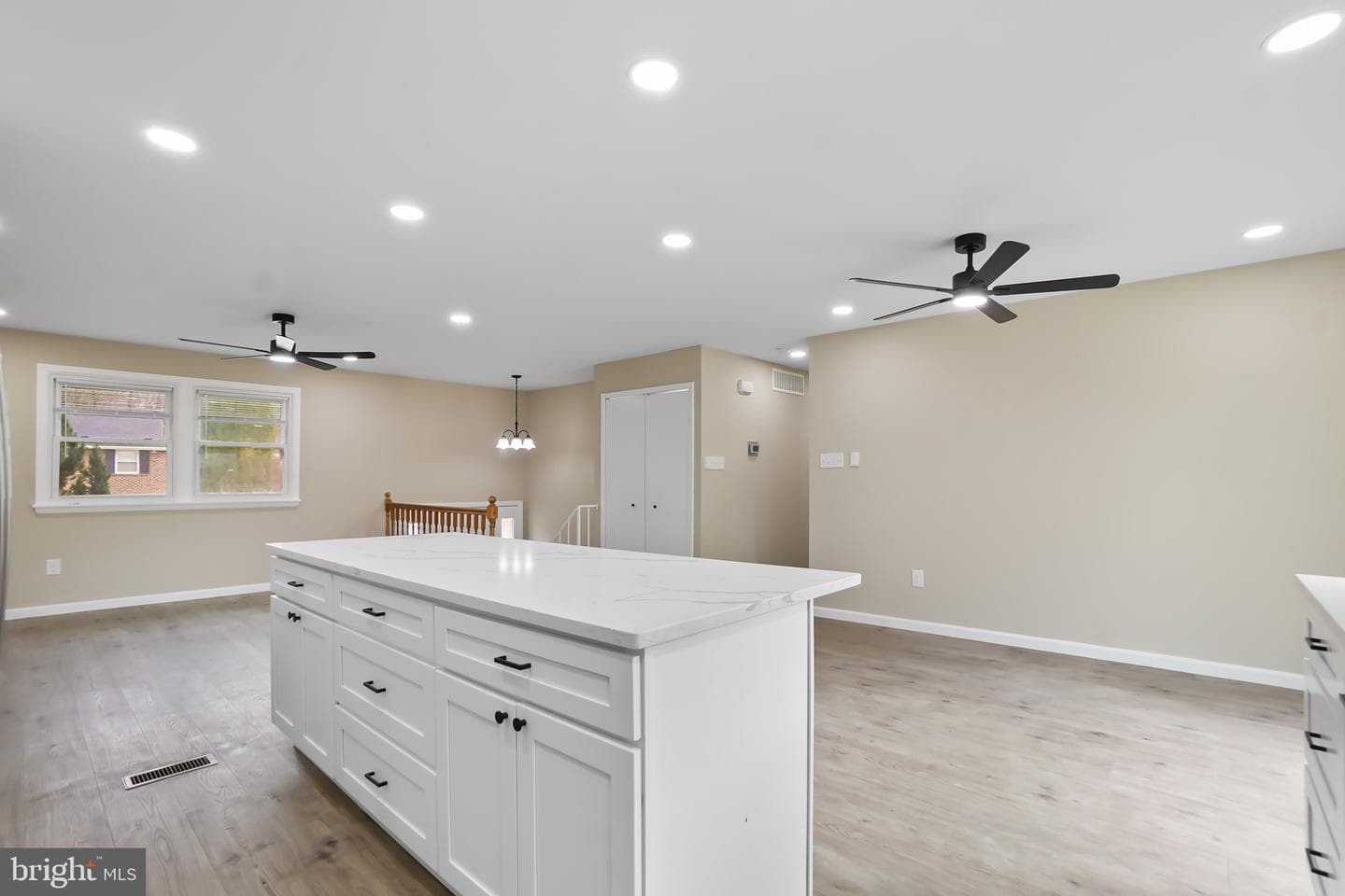 103 Strongwood Road photo 11