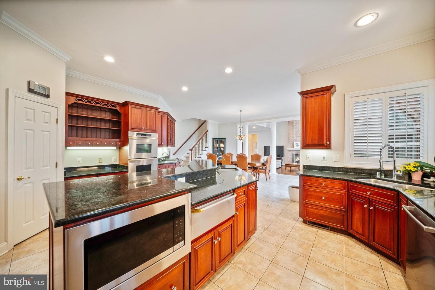 505 Pond View photo 78