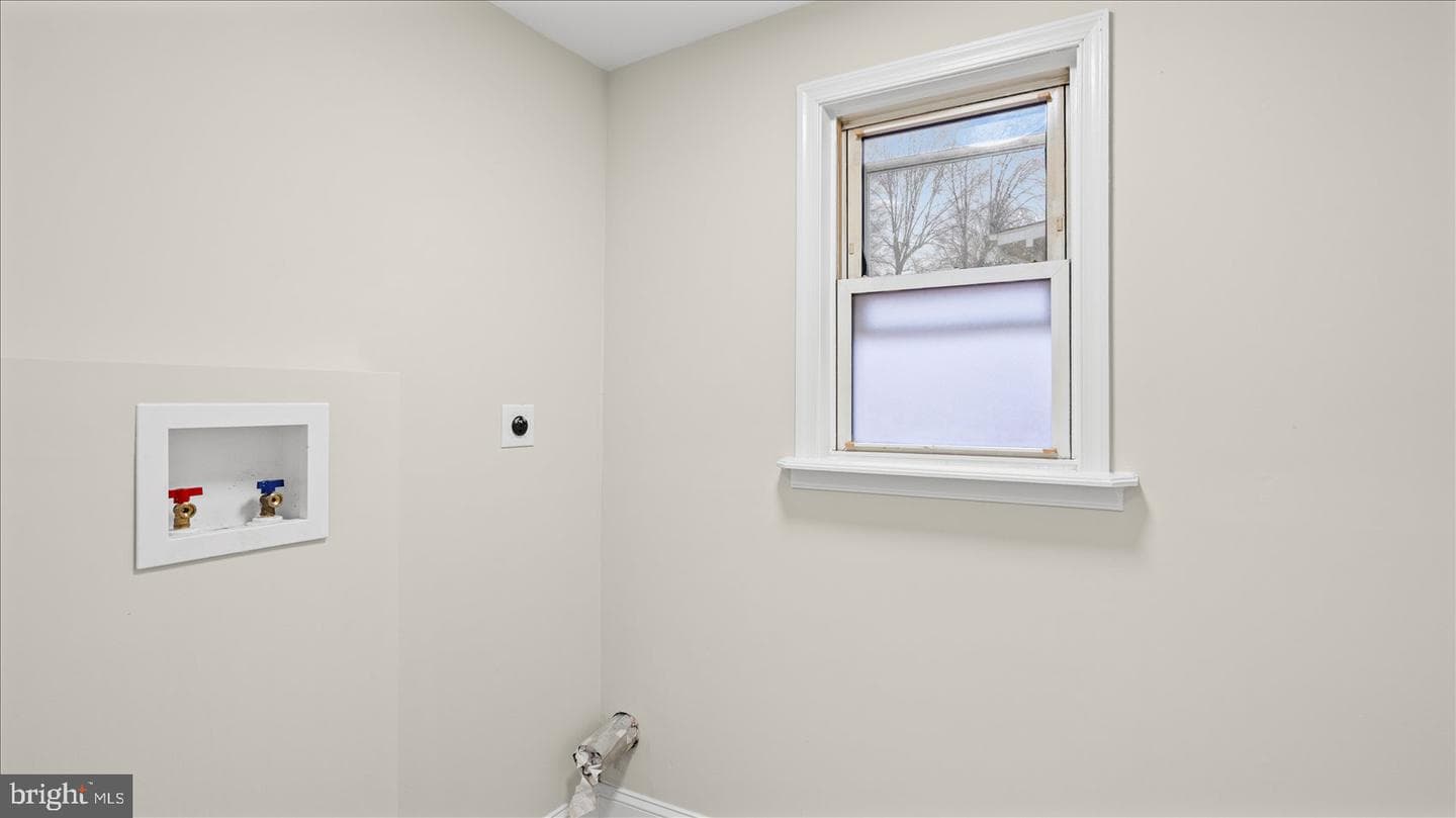 7416 Poplar Avenue photo 25