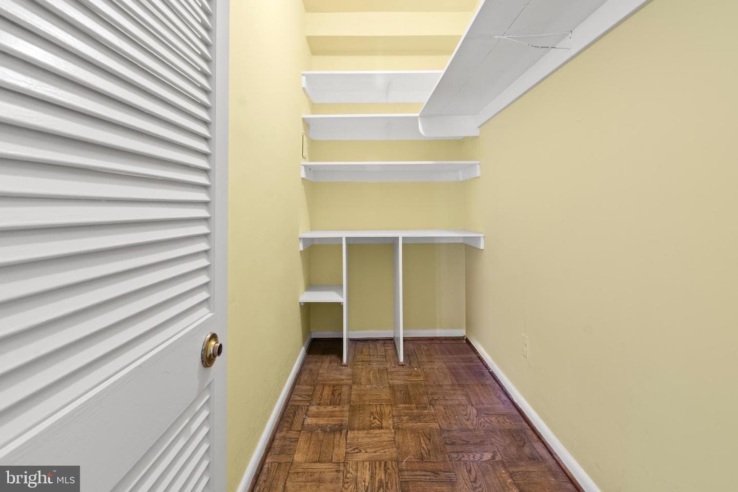 11 Slade Avenue #712 photo 24