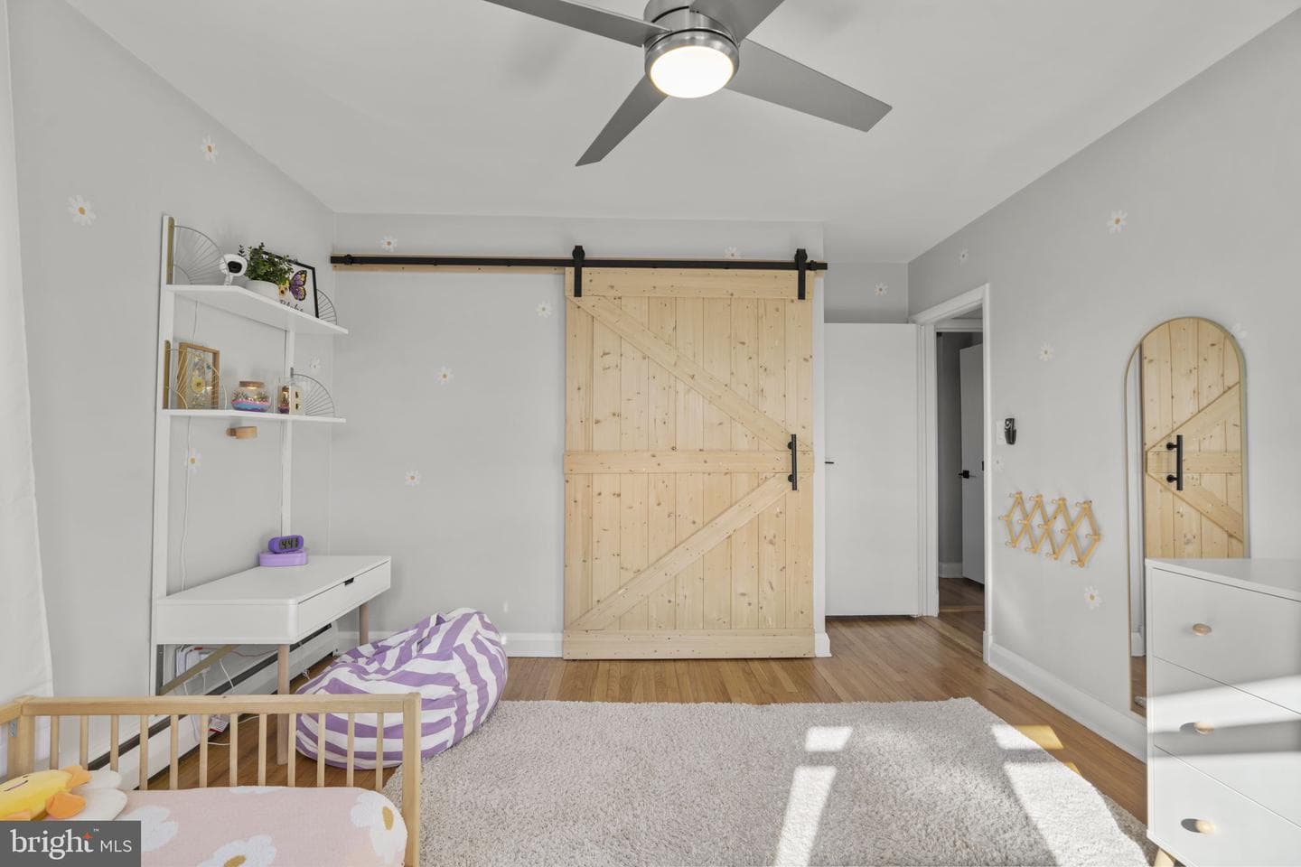 1918 Lismore Lane photo 22