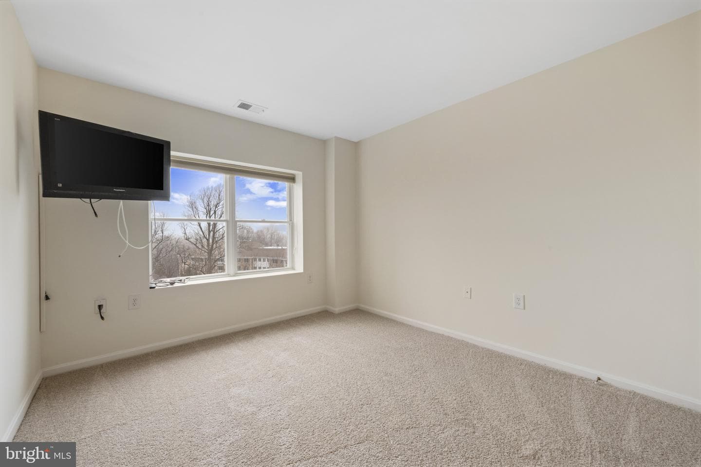 12246 Roundwood Road #707 photo 16