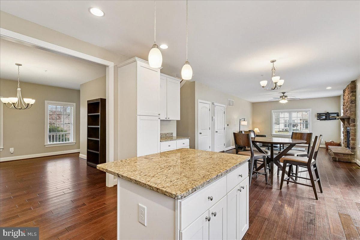 7526 Gilley Terrace photo 12