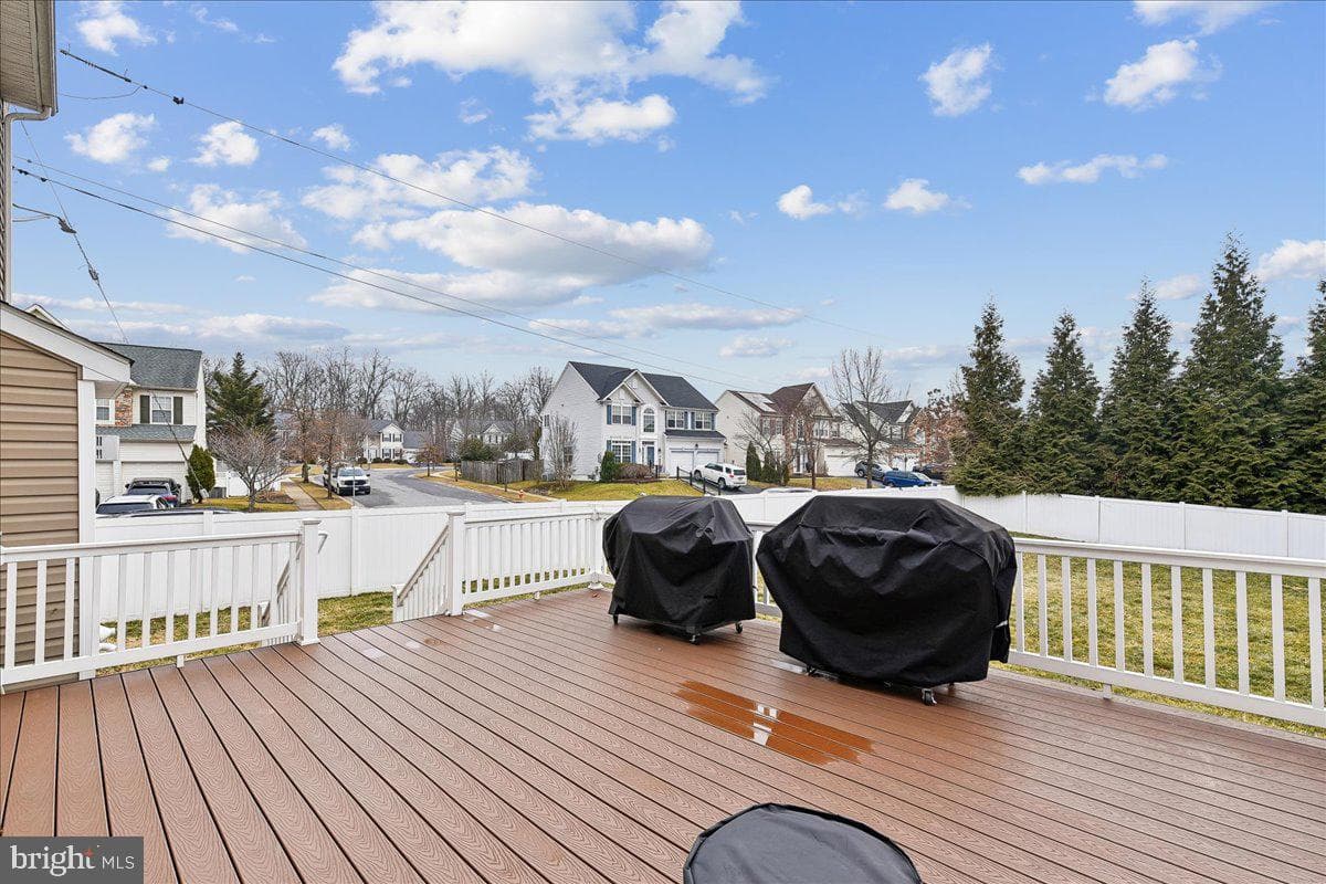 7526 Gilley Terrace photo 4