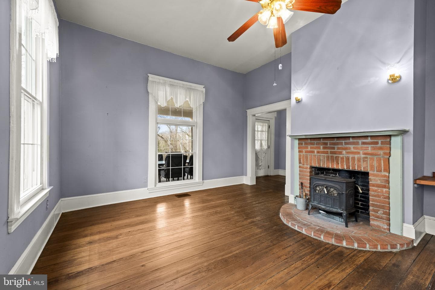 1704 Forsythia Lane photo 12