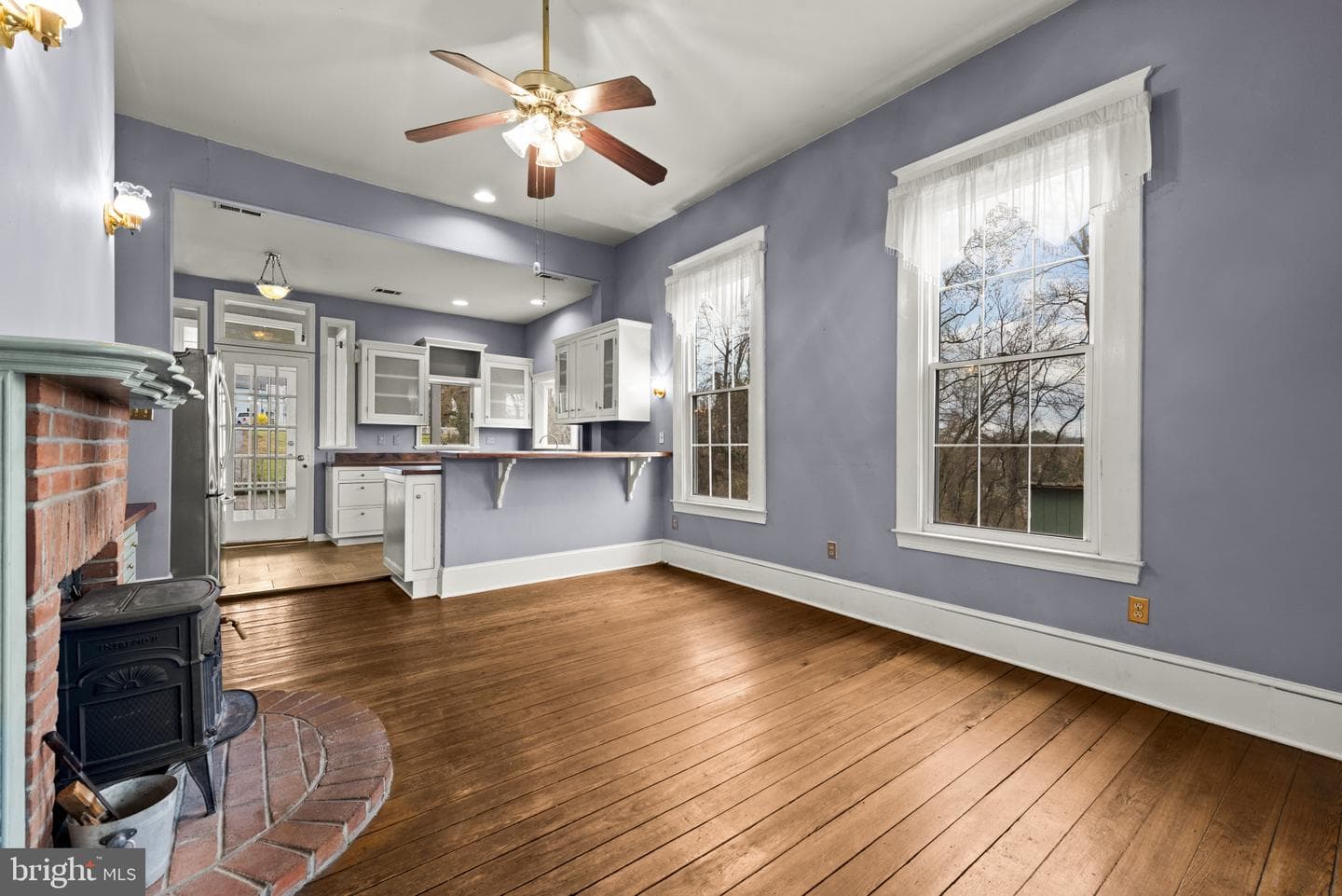 1704 Forsythia Lane photo 6