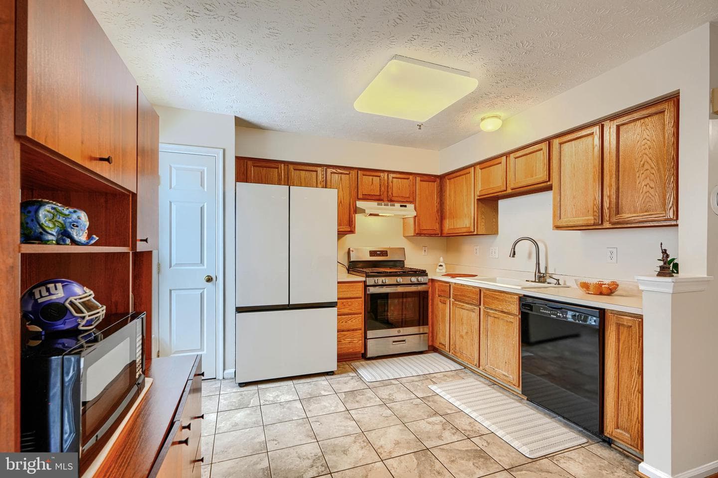 10 Bluestem Court photo 11