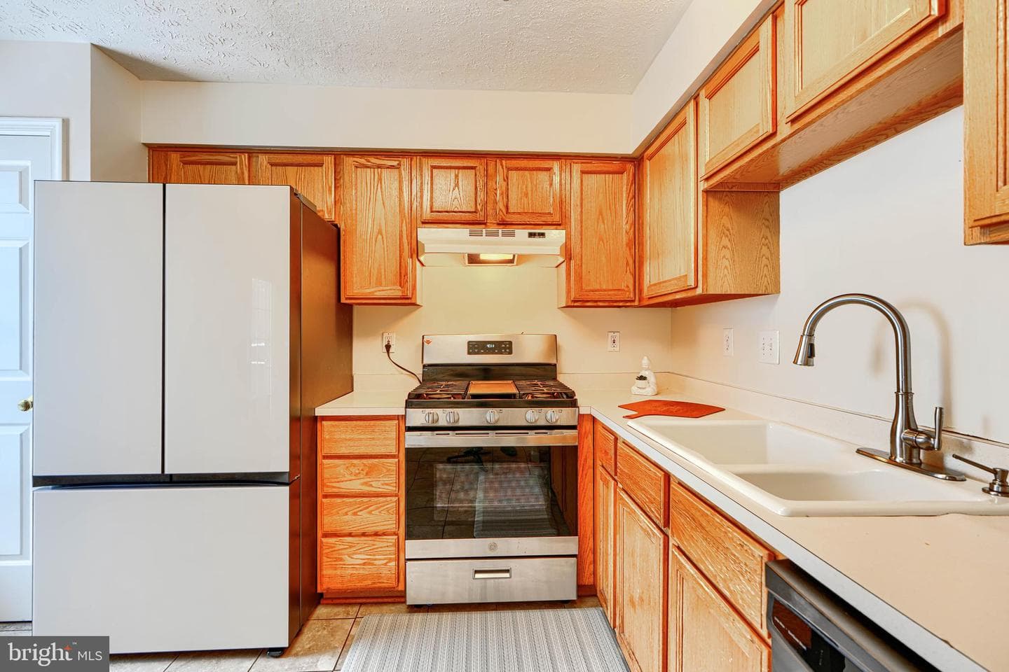 10 Bluestem Court photo 14