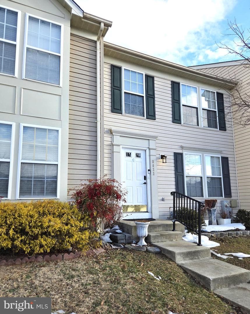 5022 Finsbury photo 2