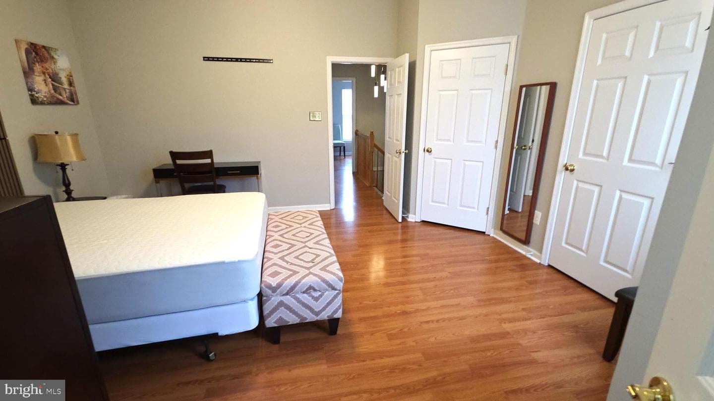 5022 Finsbury photo 41
