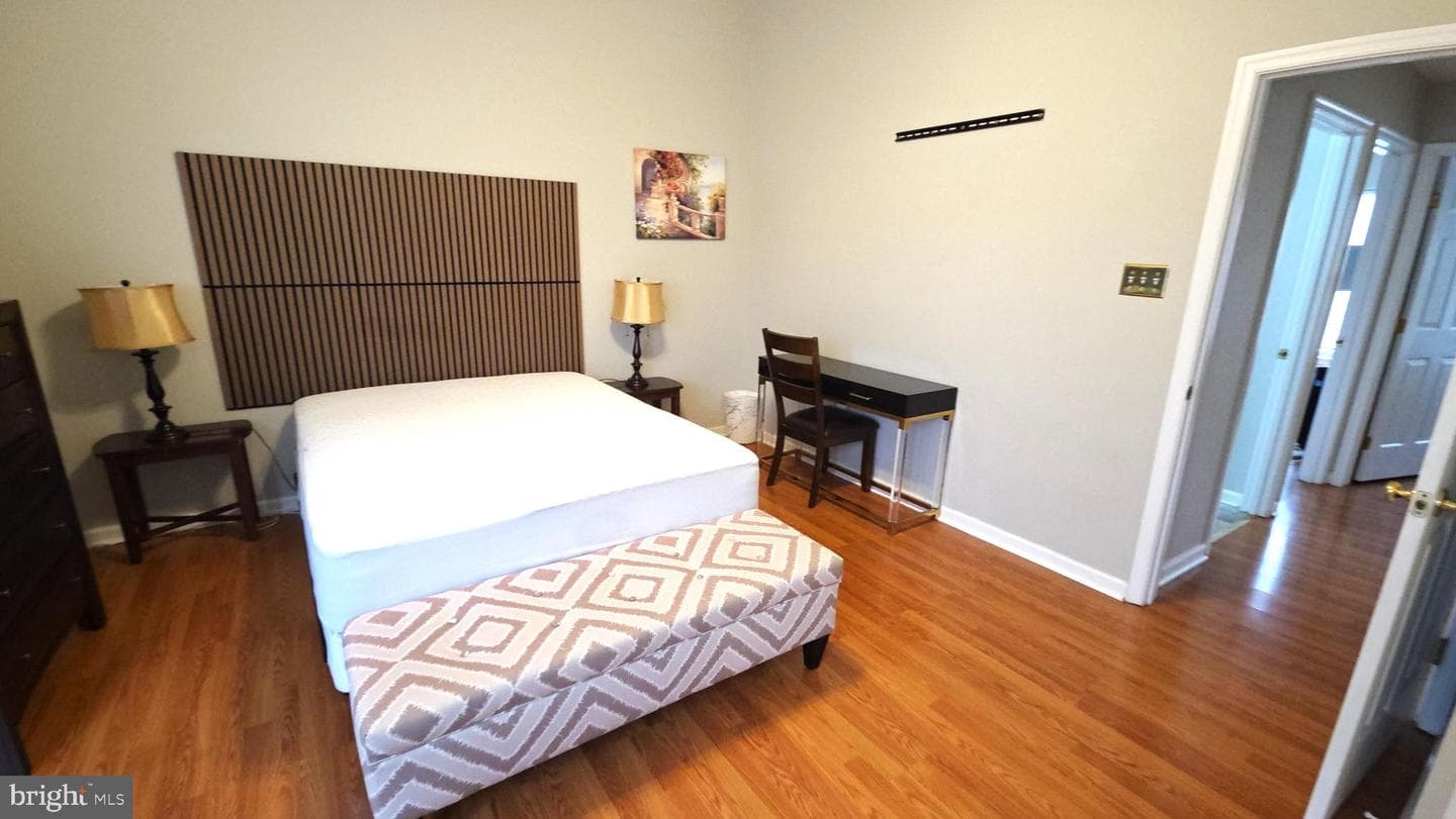 5022 Finsbury photo 42