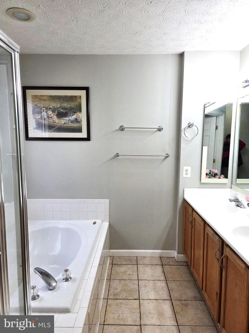 5022 Finsbury photo 50