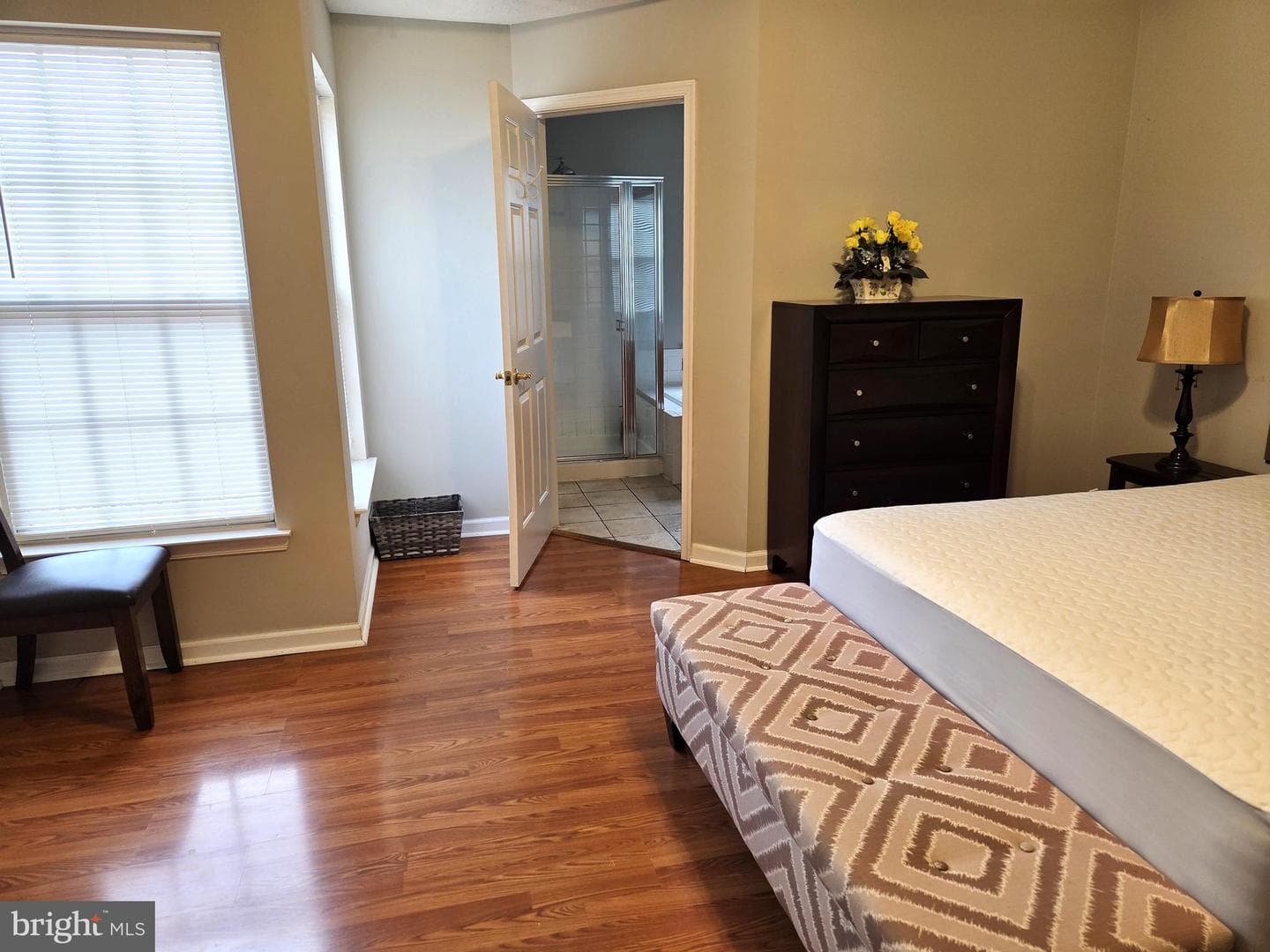 5022 Finsbury photo 54