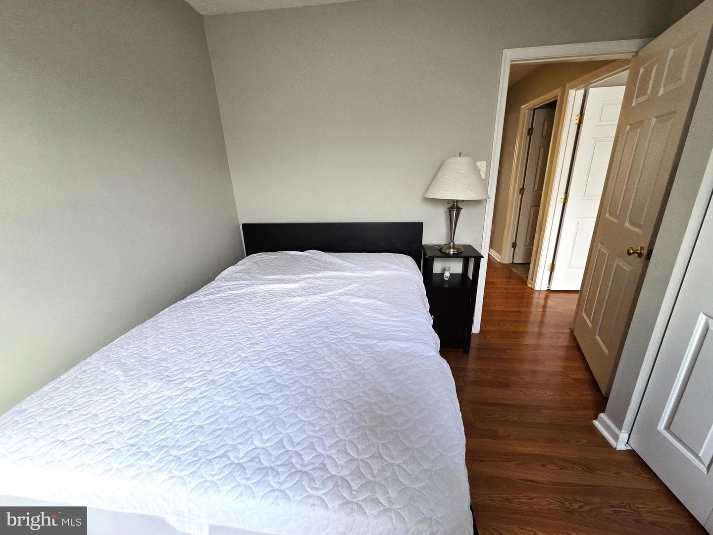 5022 Finsbury photo 61