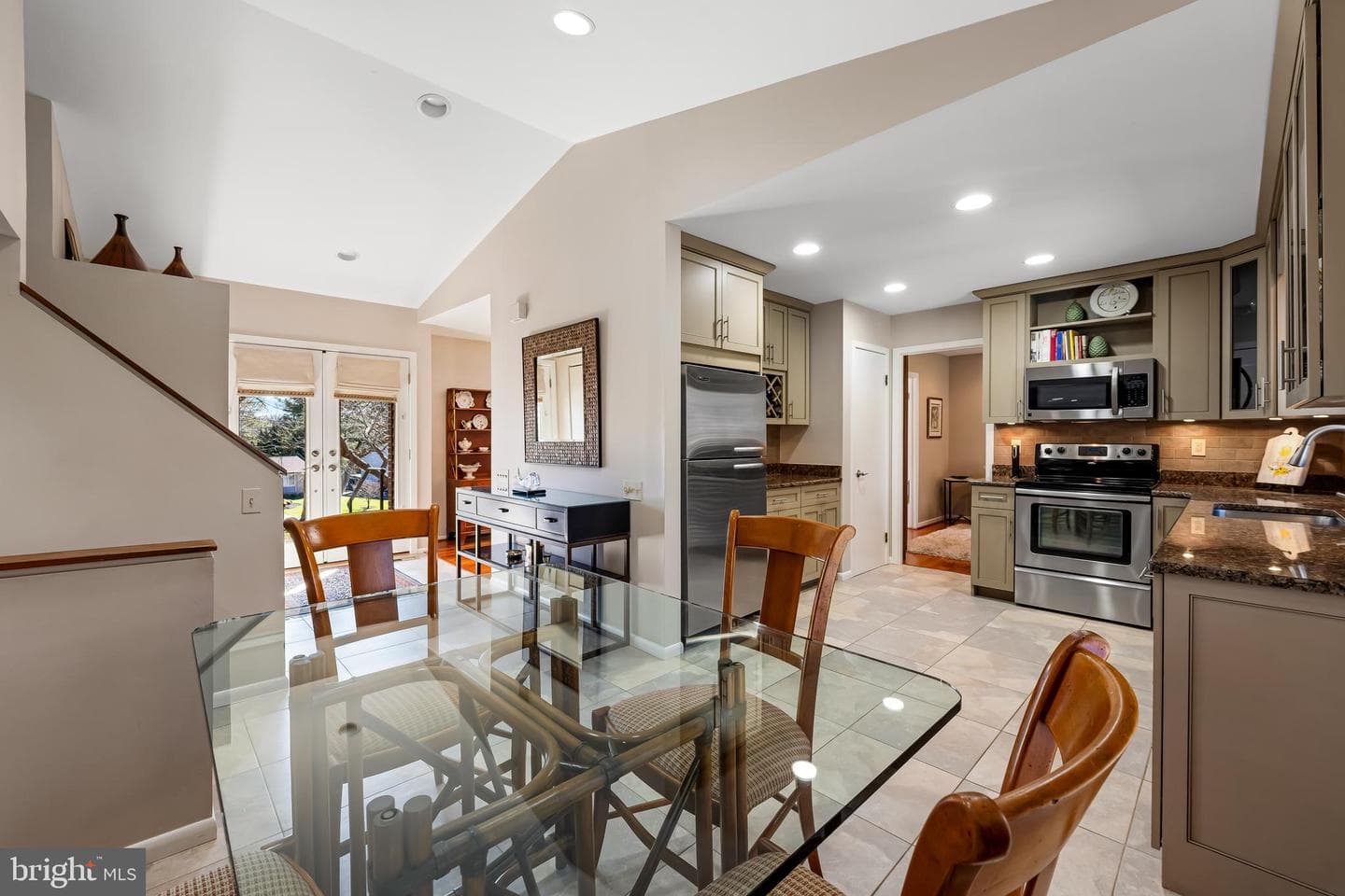 12128 Velvet Hill Drive photo 12