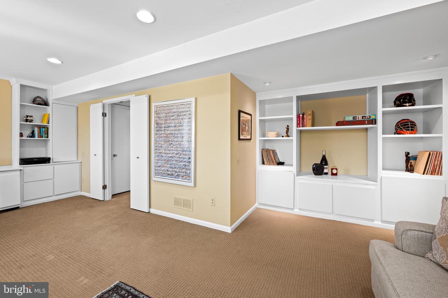 12128 Velvet Hill Drive photo 29