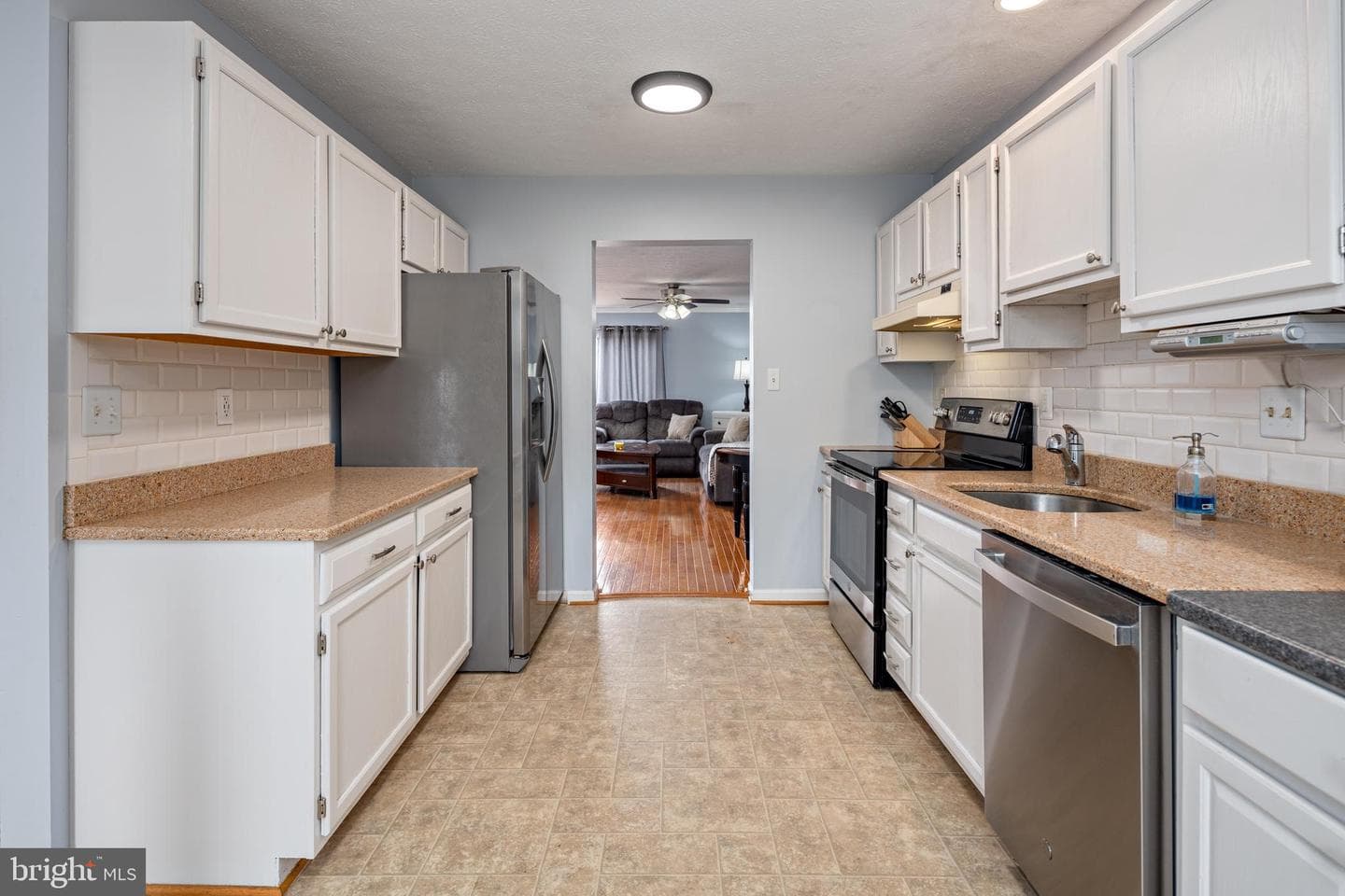 3904 Tidewood Road photo 5