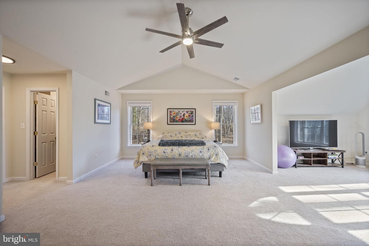 3 Blue Violet Court photo 66