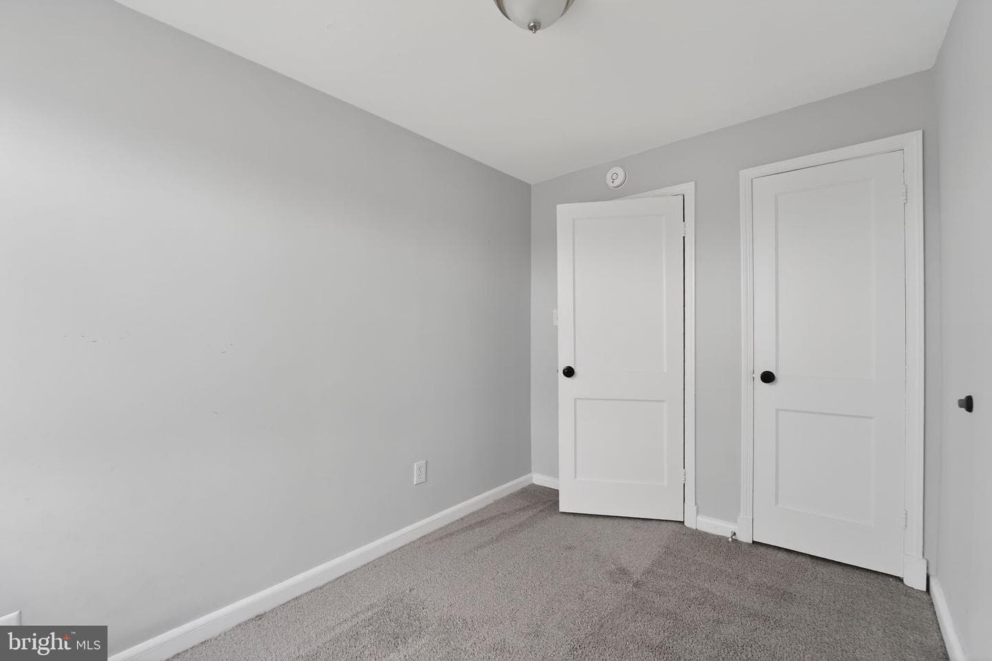 5562 Dolores Avenue photo 21