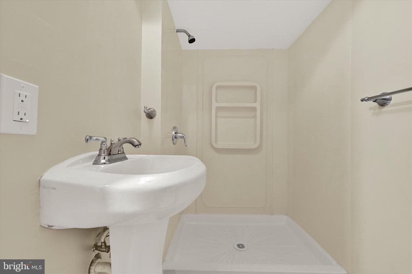 6 Staley Court photo 24