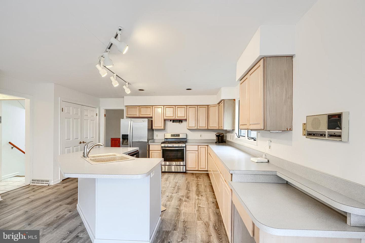 2508 Perring Woods Road photo 8
