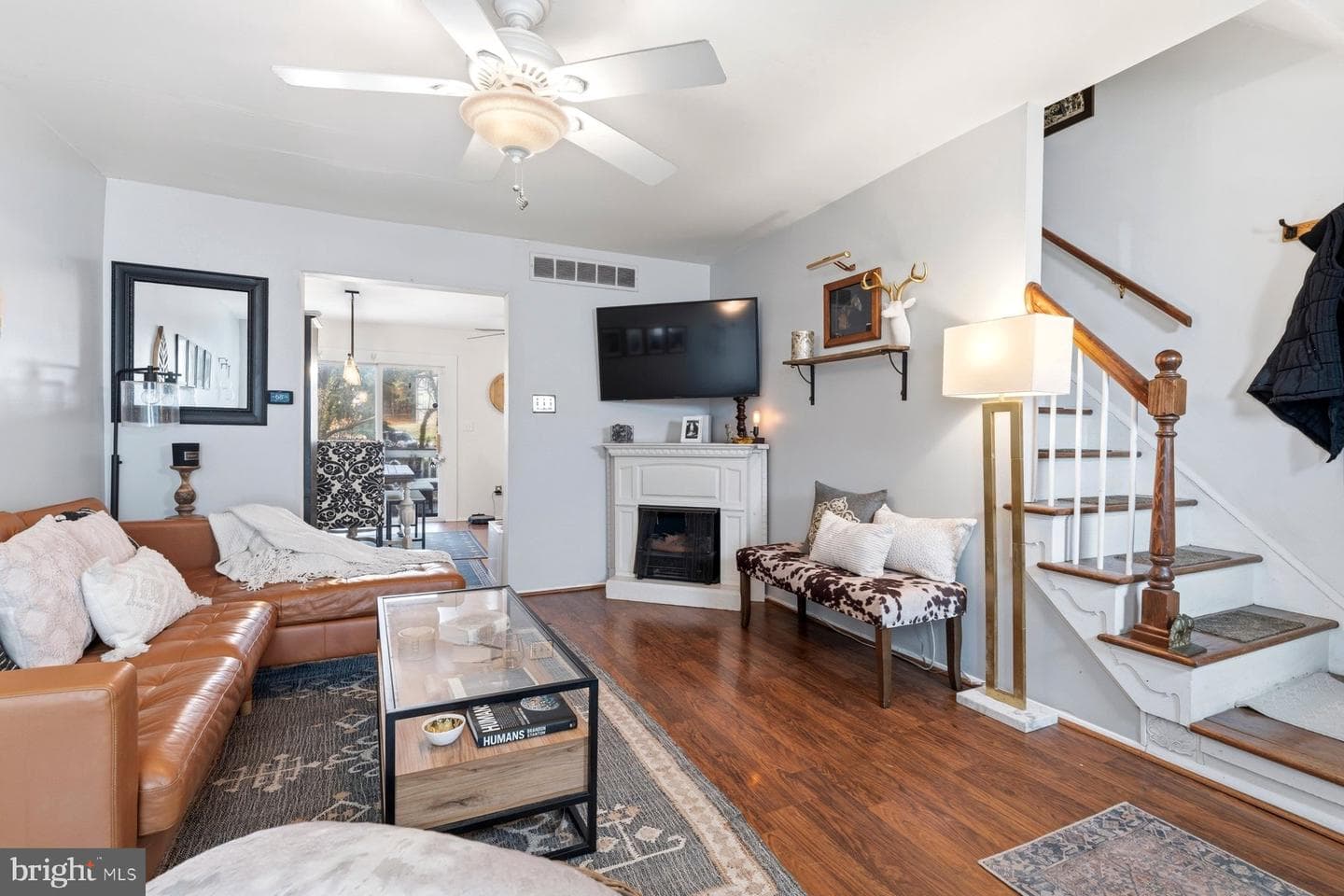 23 Coatsbridge Court #19f photo 4
