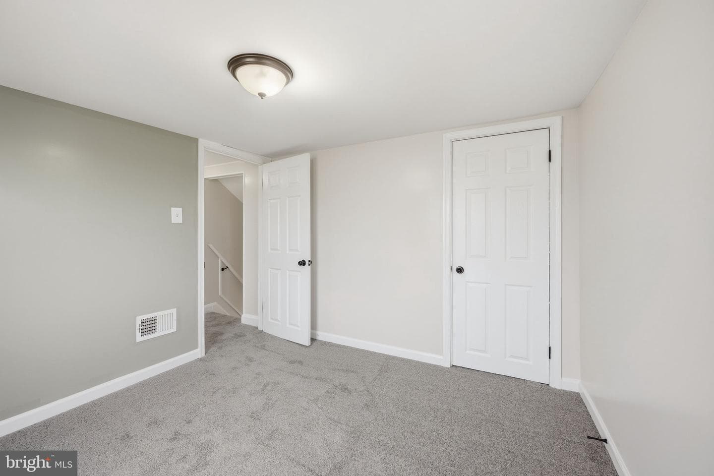 14 Beach Drive photo 20