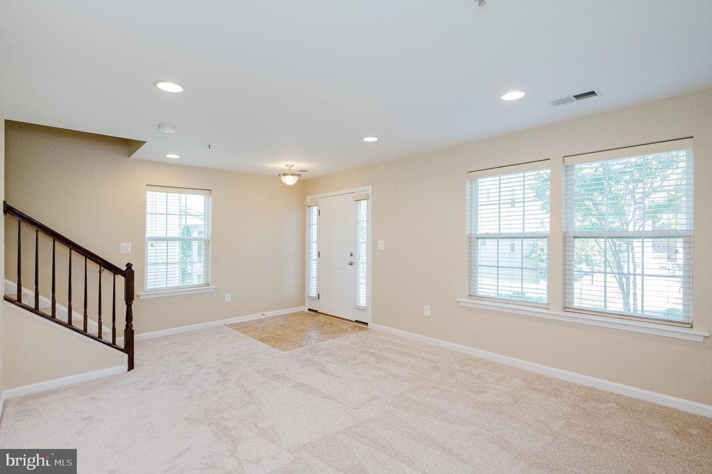323 Paladium Court photo 6