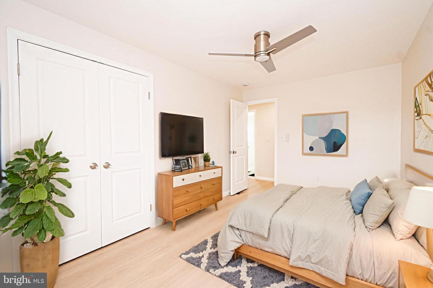 1219 N Point Road photo 22