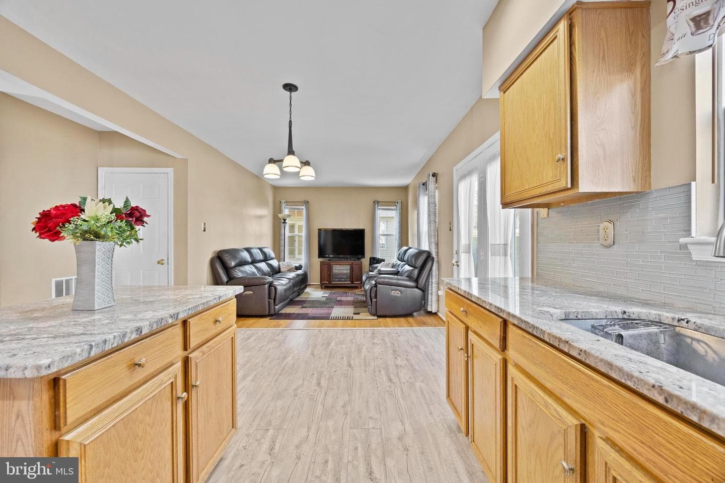 9046 Tarpleys Circle photo 13