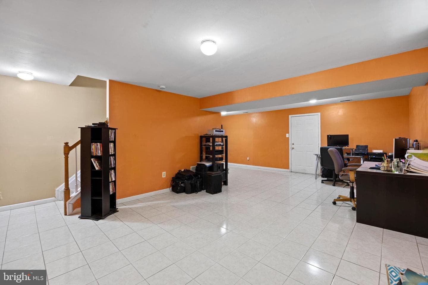 9046 Tarpleys Circle photo 43