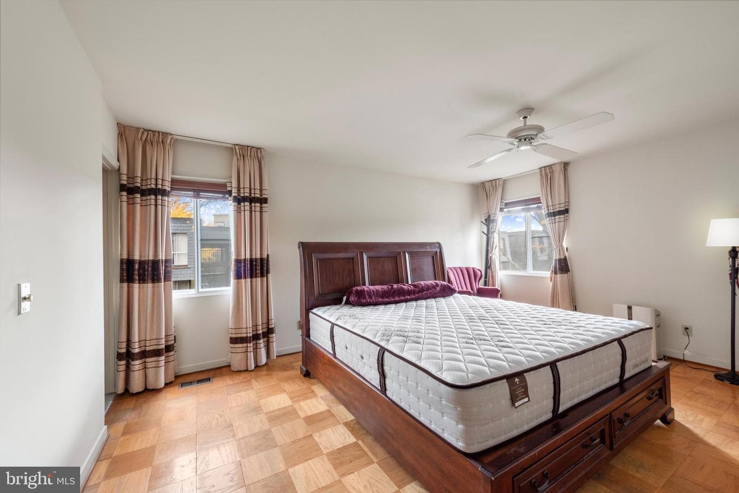 31 Stonehenge Circle, Pikesville