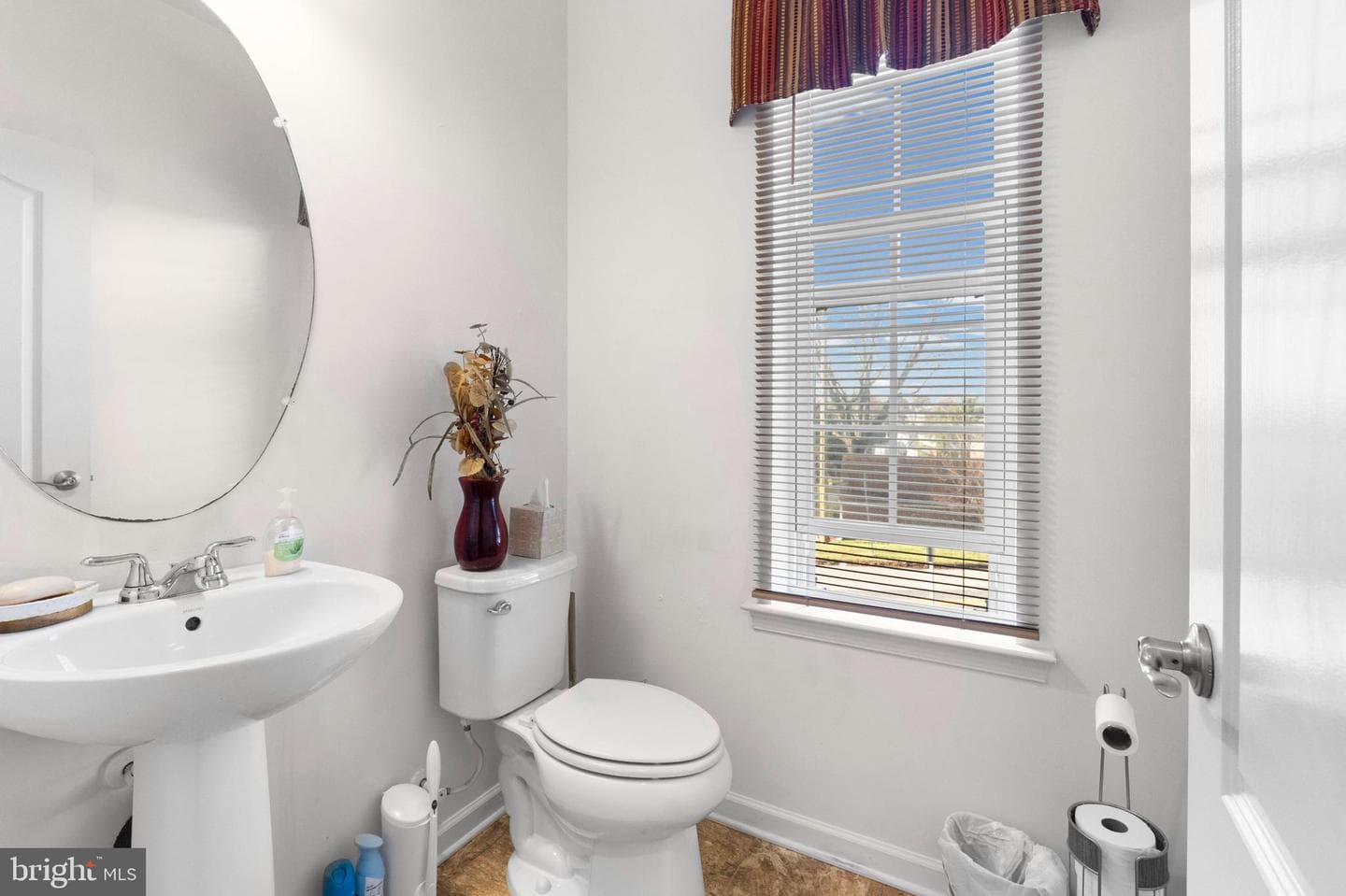 8853 Delegge Road photo 23