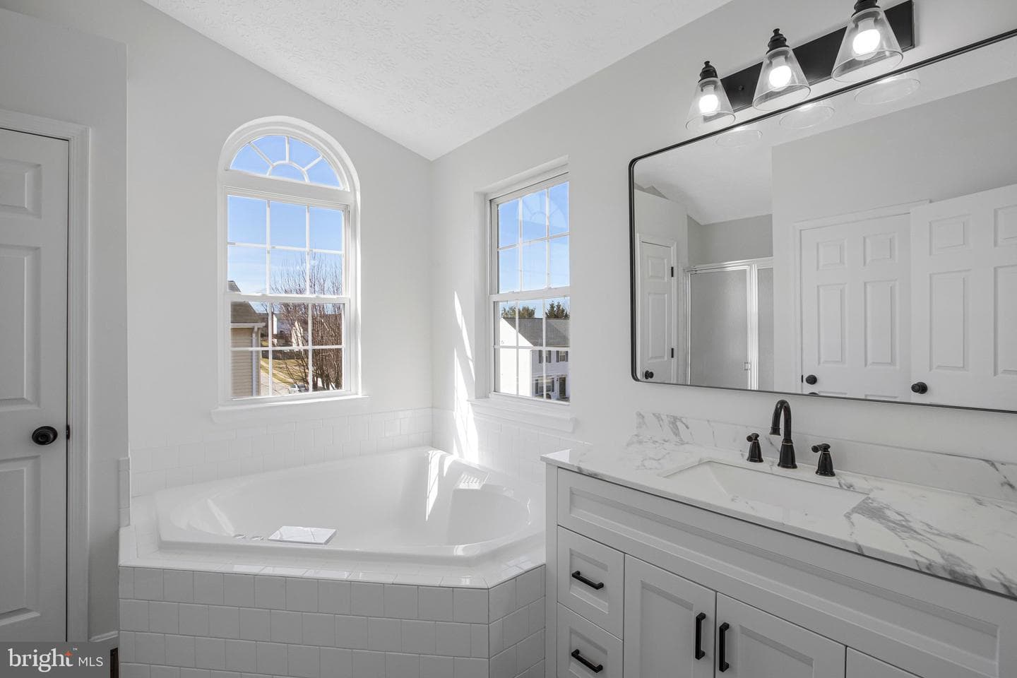 1 Bellhurst Way photo 27