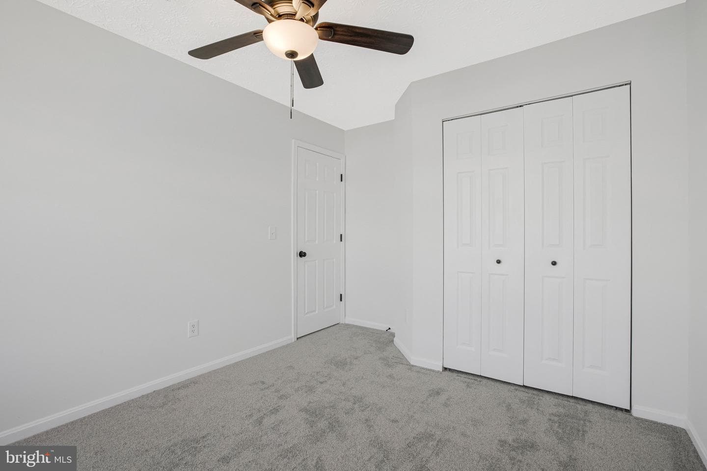 1 Bellhurst Way photo 34