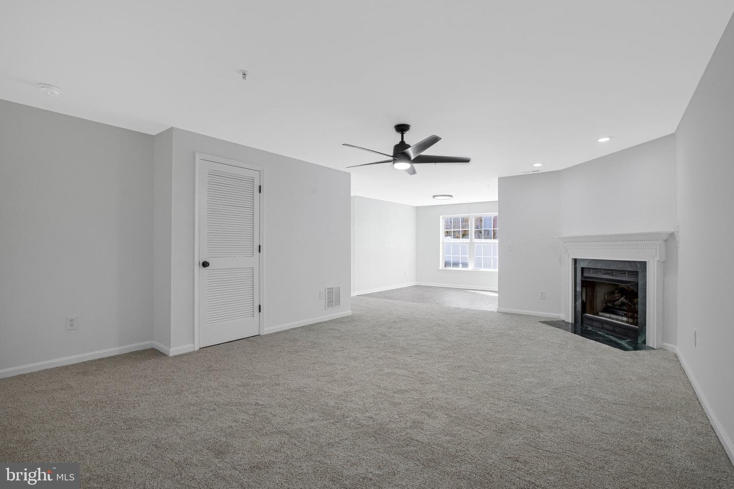 1 Bellhurst Way photo 38