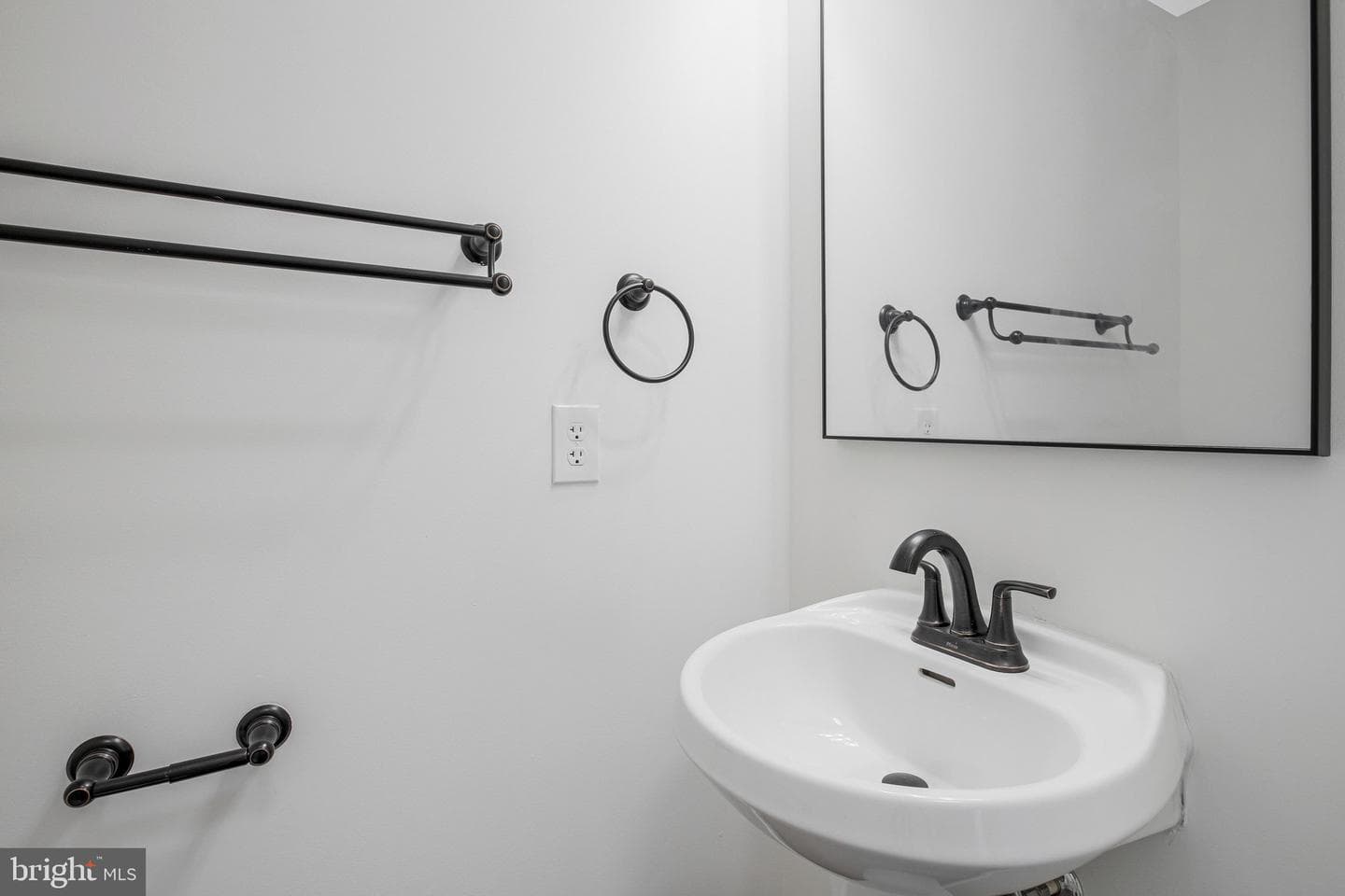1 Bellhurst Way photo 6