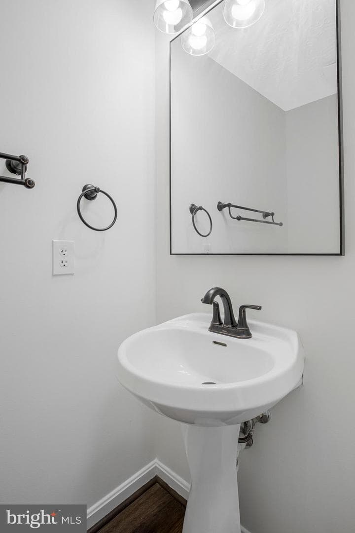 1 Bellhurst Way photo 7