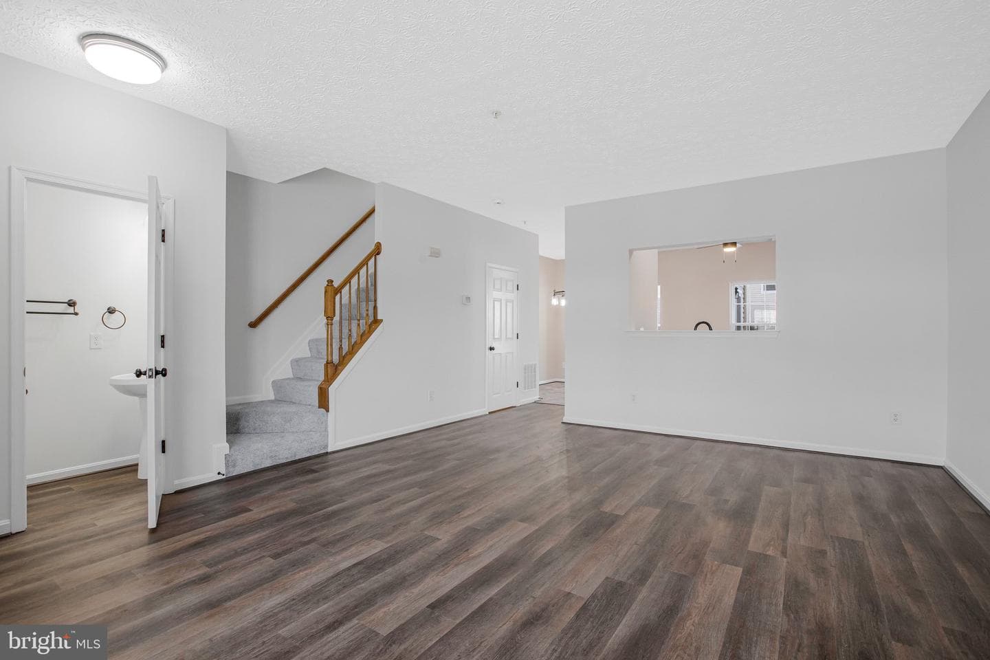 1 Bellhurst Way photo 9