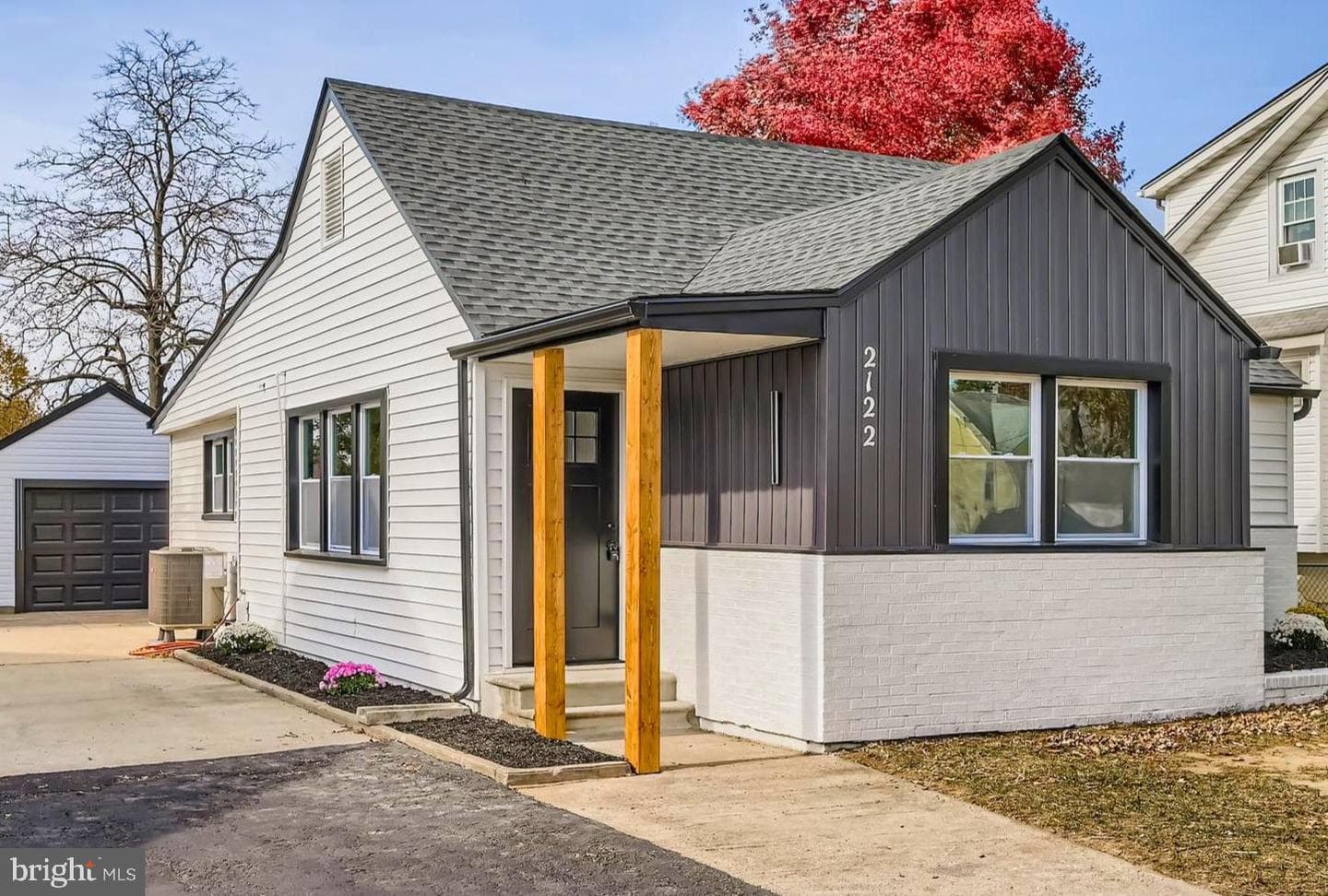 2122 Lodge Forest Drive