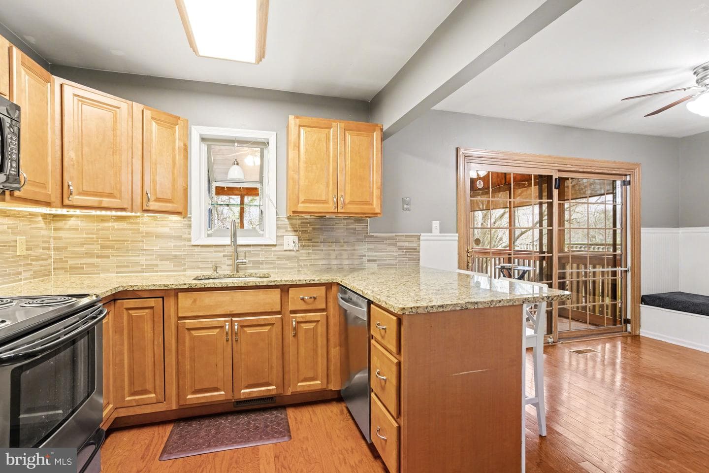 139 Bourbon Court photo 11