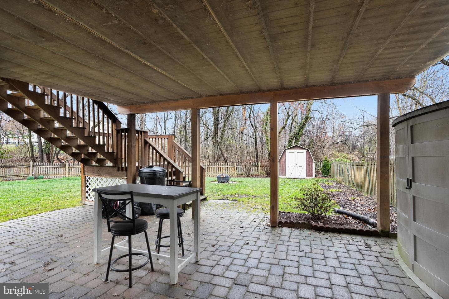 139 Bourbon Court photo 28