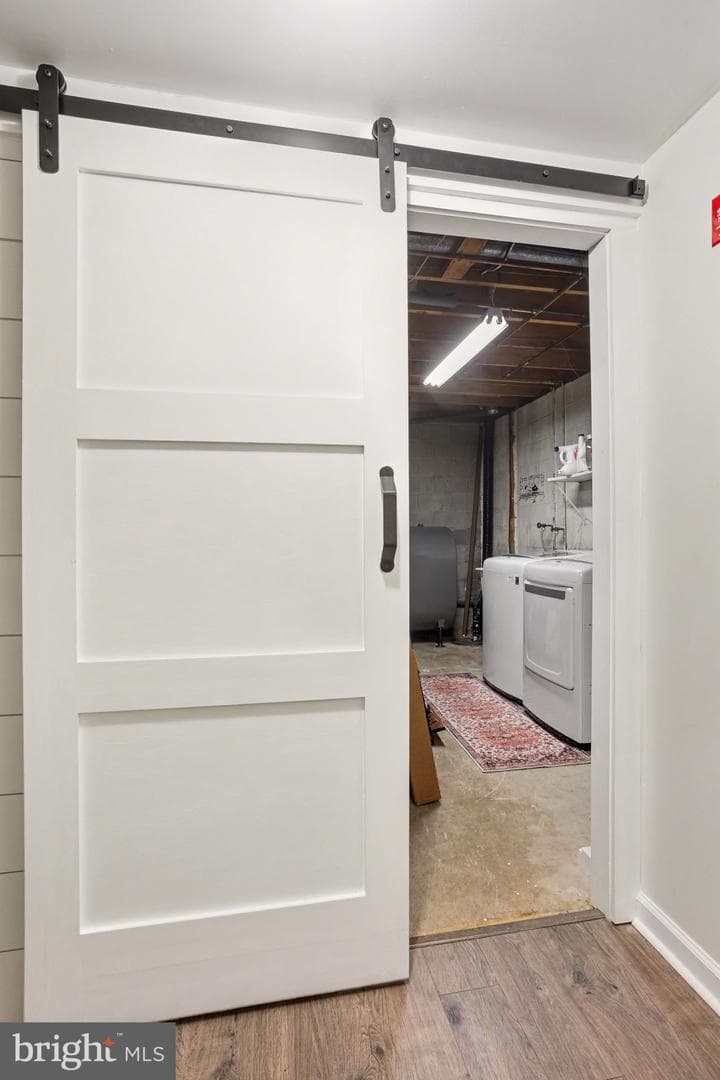 139 Bourbon Court photo 29